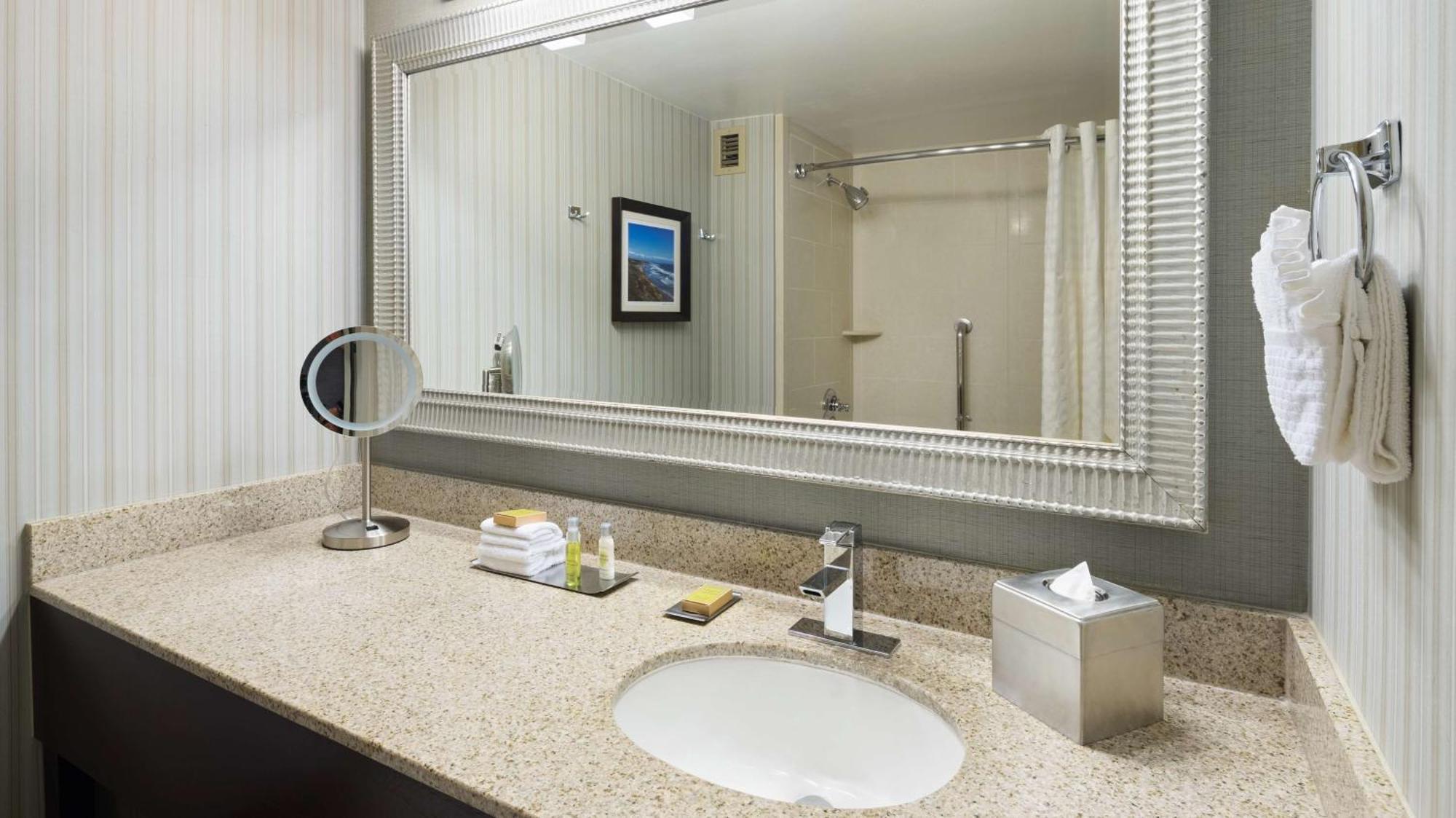 Doubletree By Hilton San Diego Del Mar Eksteriør bilde